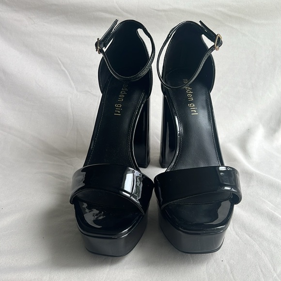 Madden Girl Omega Platform Heels Womens Size 8.5 Black Buckle Party Pump = - Picture 2 of 8